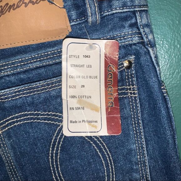 NWT Vintage Generra High Waisted Denim straight leg Jeans 28 - Picture 2 of 6